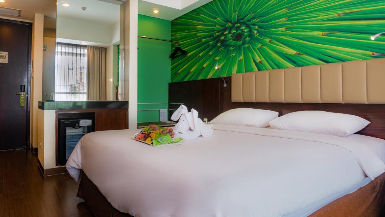 Primebiz Cikarang Hotel Eksteriør billede