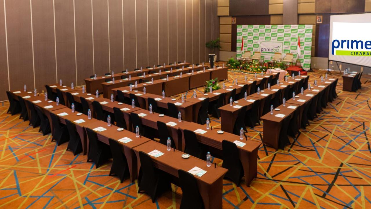 Primebiz Cikarang Hotel Eksteriør billede
