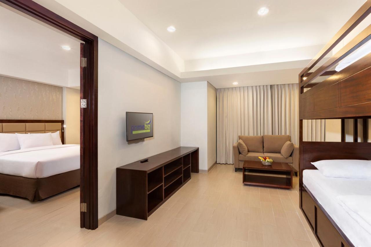 Primebiz Cikarang Hotel Eksteriør billede